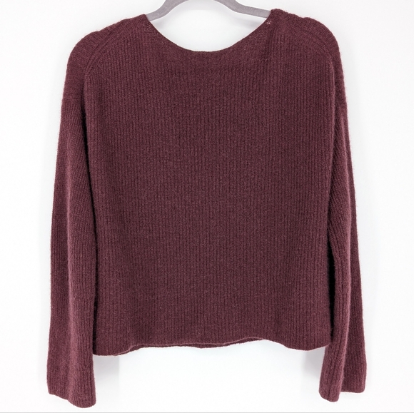 Skull Cashmere Boxy Cropped Cashmere Sweater Burgundy SOFT - Picture 3 of 5